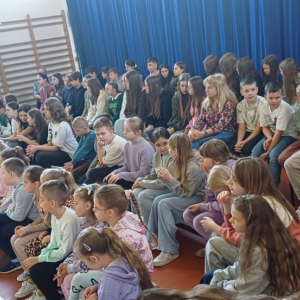 debata pt.: Ekologia w  Naszej Szkole: nasza zdolność do wprowadzania pozytywnych zmian. 