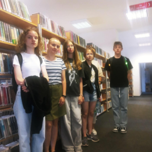  Wyjazd uczniów klasy VIII do BCK w Piekoszowie w ramach projektu Rozwojowo w Łosieniu, "Gdy już dorosnę".