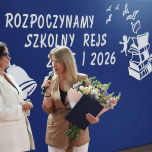 Rozpoczęcie nowego roku szkolnego w Szkole Podstawowej w Łosieniu