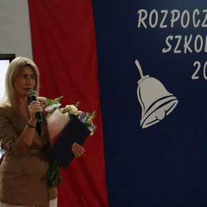 Rozpoczęcie nowego roku szkolnego w Szkole Podstawowej w Łosieniu