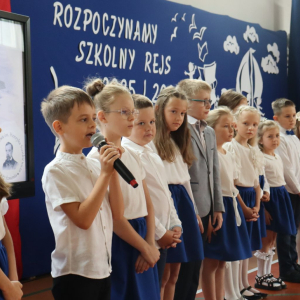 Rozpoczęcie nowego roku szkolnego w Szkole Podstawowej w Łosieniu