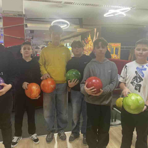 Mikołajkowy wyjazd klas 4–8!