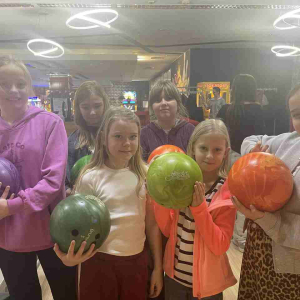 Mikołajkowy wyjazd klas 4–8!