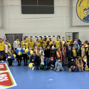 Nasi uczniowie na meczu Superligi piłki ręcznej pomiędzy Industrią Kielce, a Zagłębiem Lubin