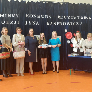 Laureatki V Gminnego Konkursu Literackiego